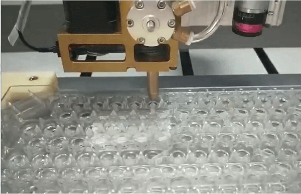 【UV膠】點膠時出現(xiàn)斷膠的原因？如何解決？